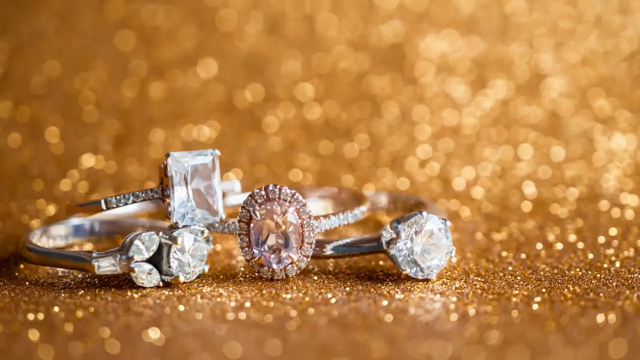 Smycken som bär på våra minnen